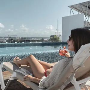https://lahun-suites-by-xperience-hotels.quintano-roohotels.com