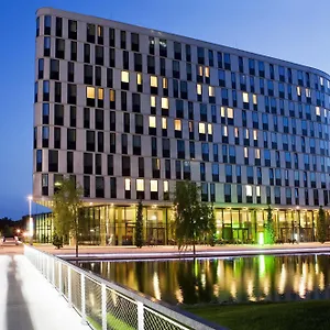 https://courtyard-by-marriott-prater-messe.vienna-besthotels.com
